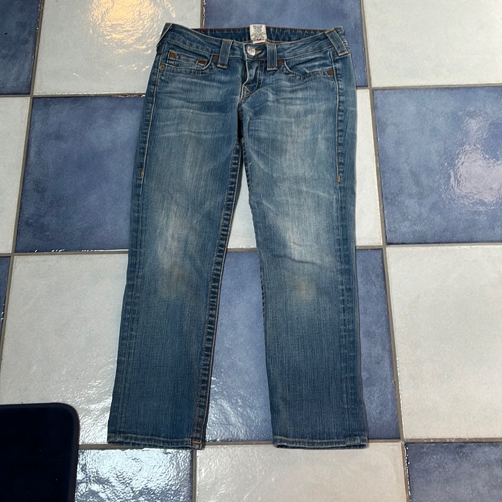 True Religion size 28 cropped jeans